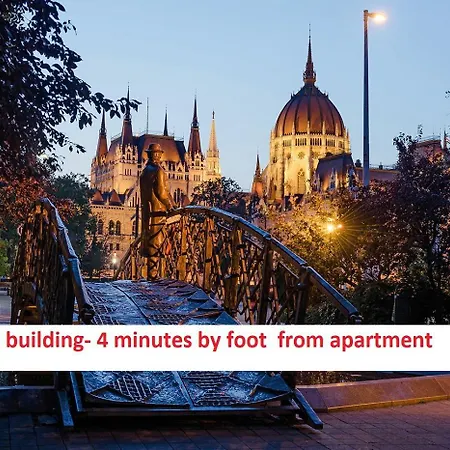 Szabadsag Ter 아파트