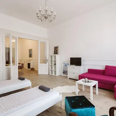 Szabadsag Ter 부다페스트